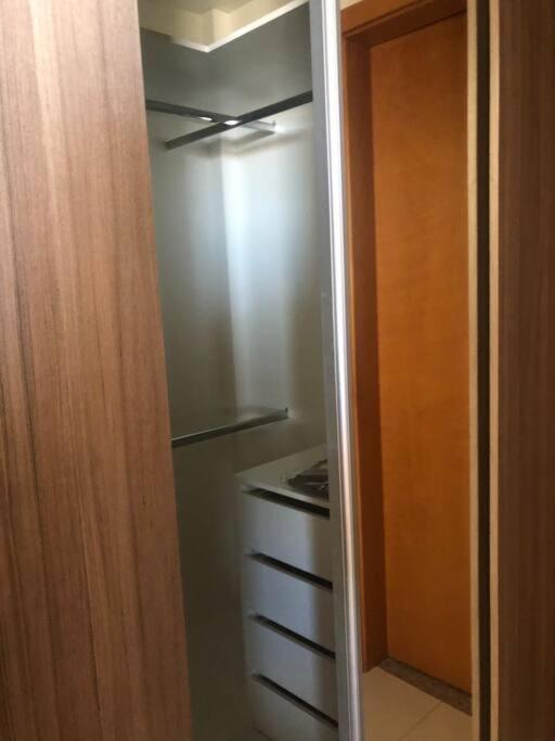 Apartamento Lindo Aguas Claras Em Shopping - Completo!