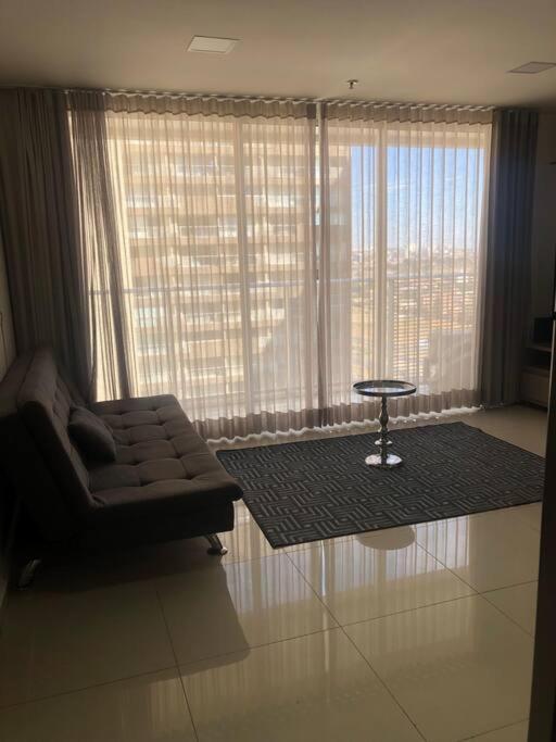 Lindo Aguas Claras Em Shopping - Completo! Apartment